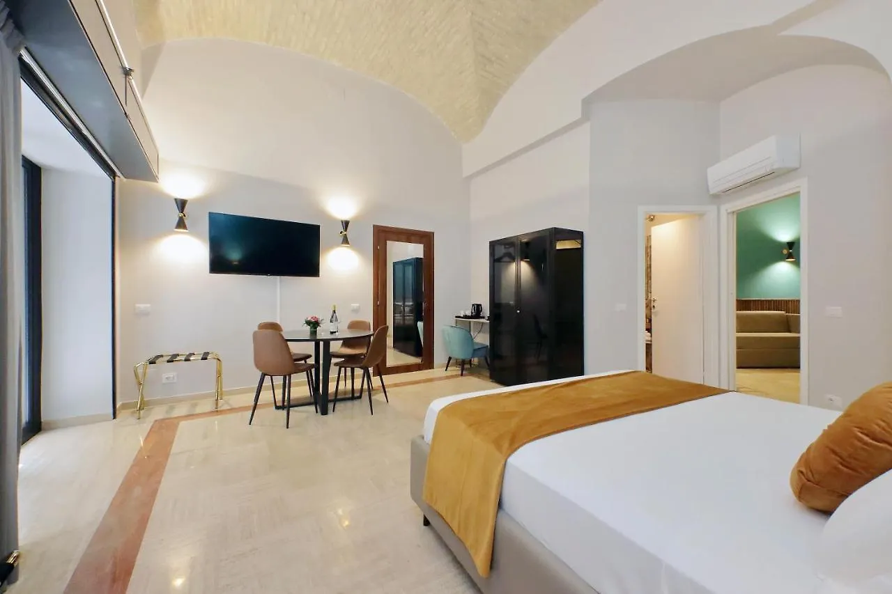 Charming Suites Navona Rome Guest house