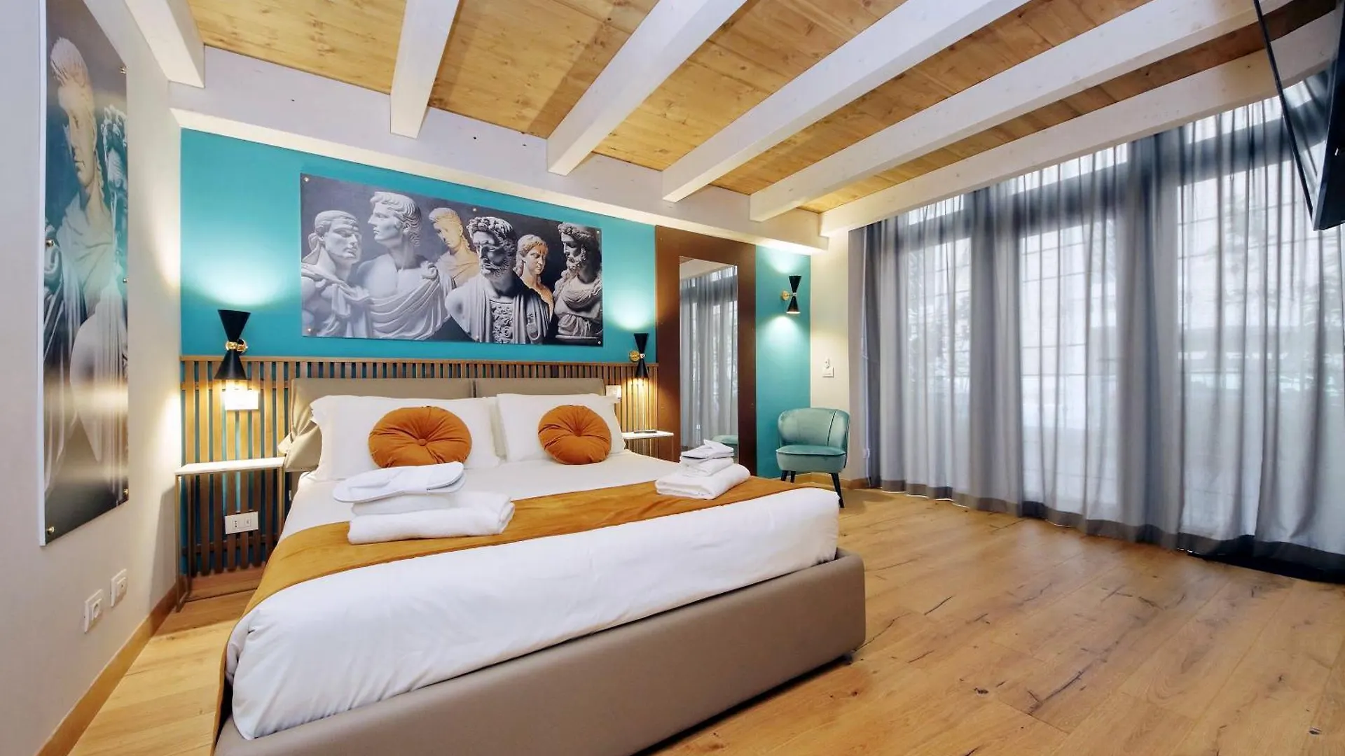 Charming Suites Navona Rome 0*,