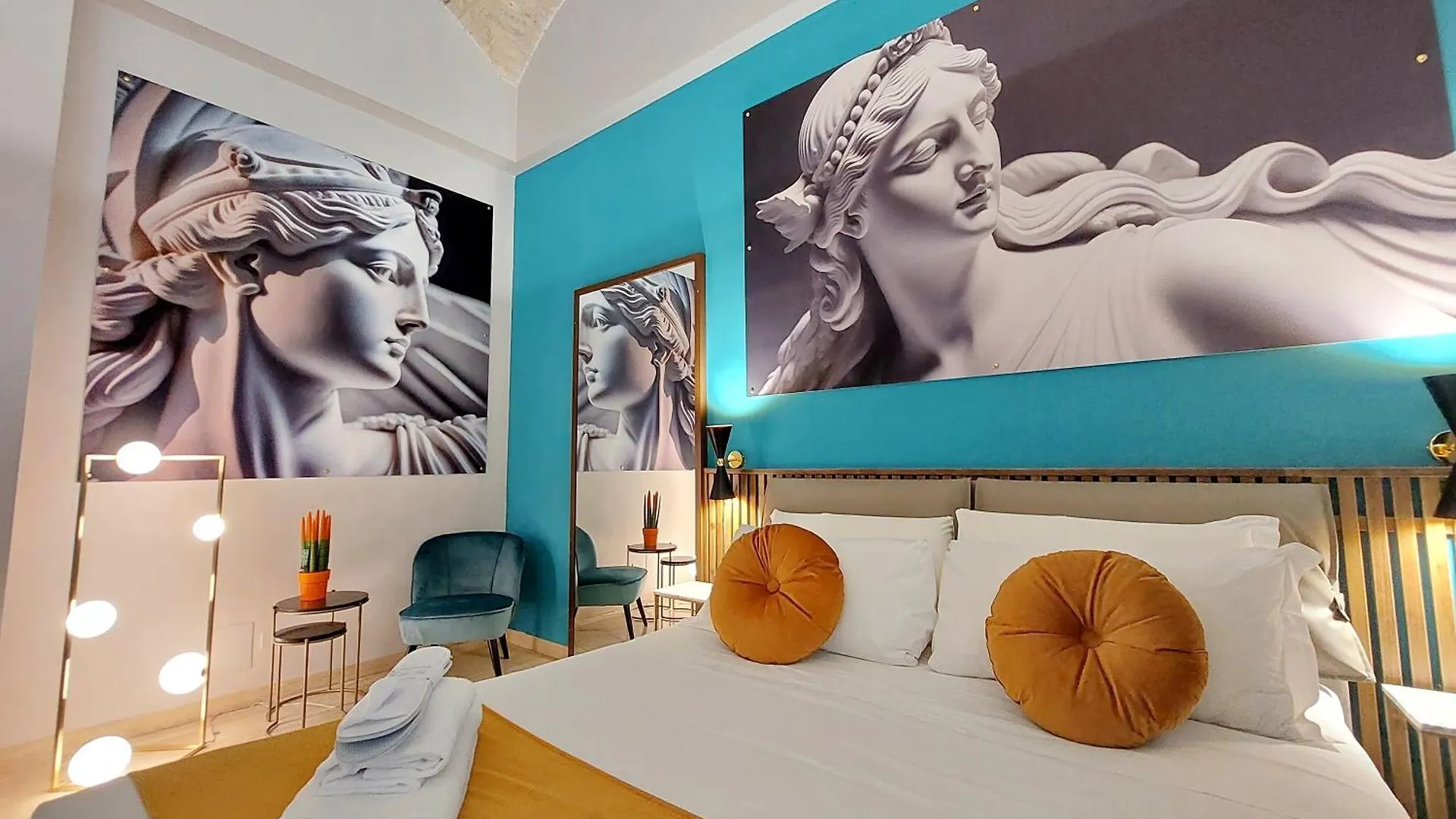 Charming Suites Navona Rome 0*,