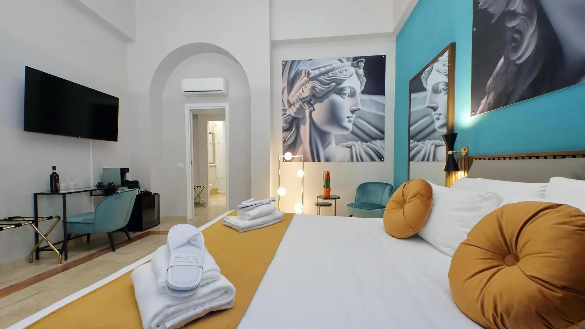 Charming Suites Navona Rome