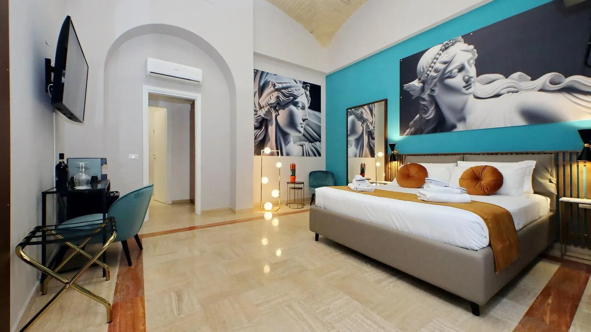 Charming Suites Navona Rome Guest house